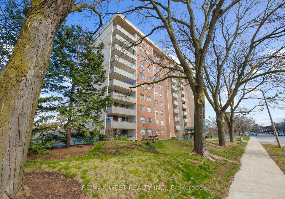 1425-ghent-avenue-burlington-ontario-w12978064