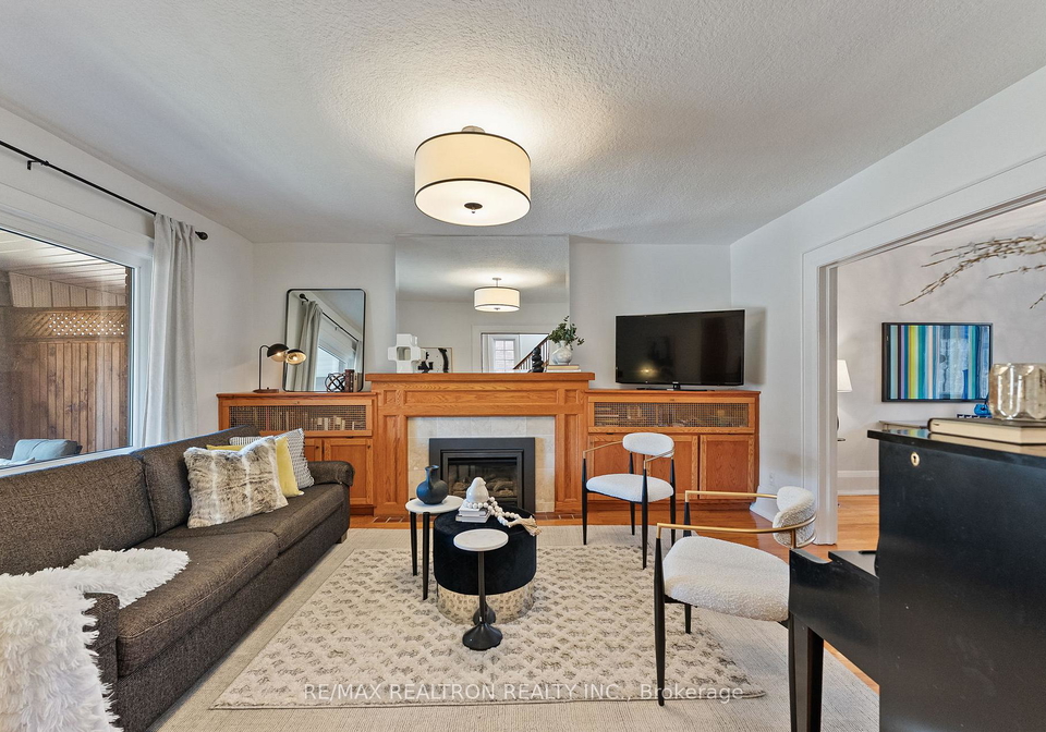 105-springmount-avenue-toronto-ontario-w12978072