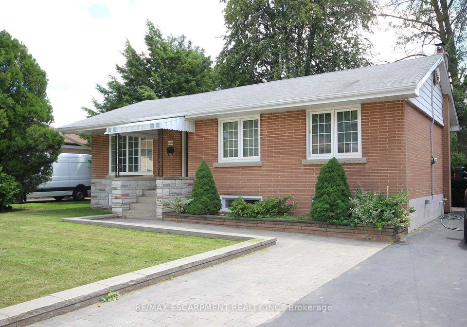 1026-bridge-road-oakville-ontario-w12978214