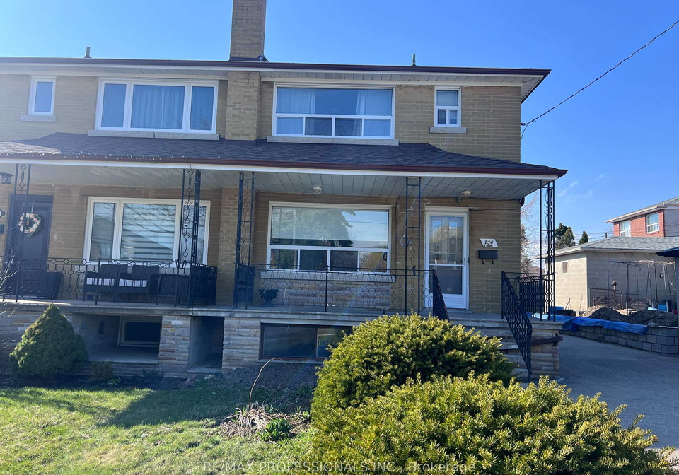 134-giltspur-drive-york-ontario-w12978320