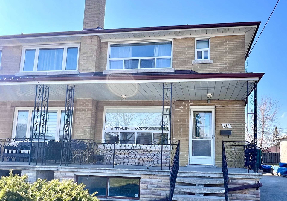 134-giltspur-drive-york-ontario-w12978320