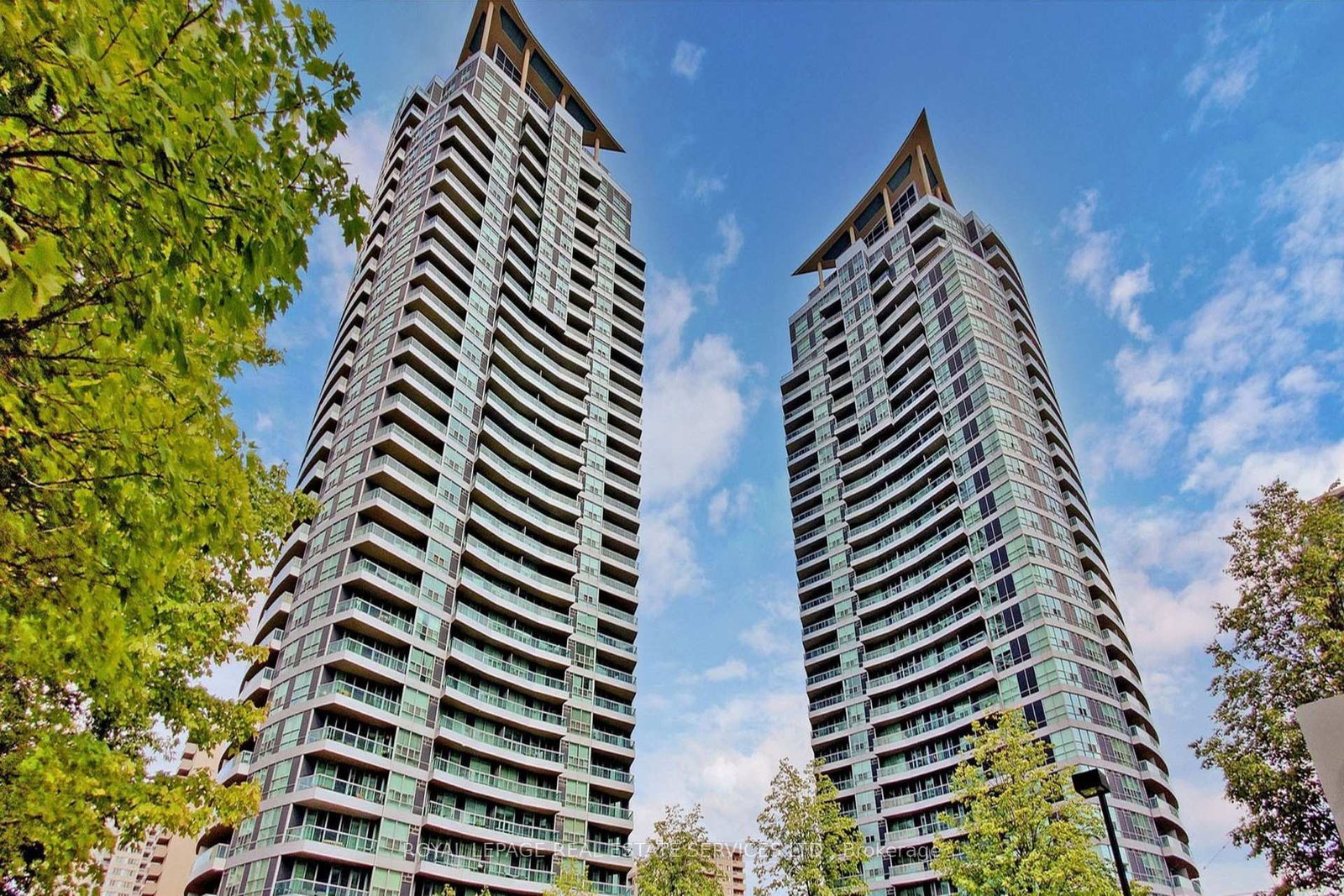 1-elm-drive-w-mississauga-ontario-w12978494