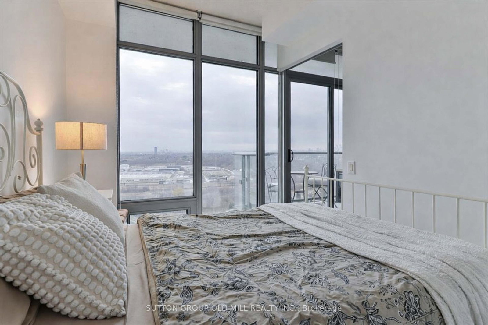 105-the-queensway-toronto-ontario-w12978628