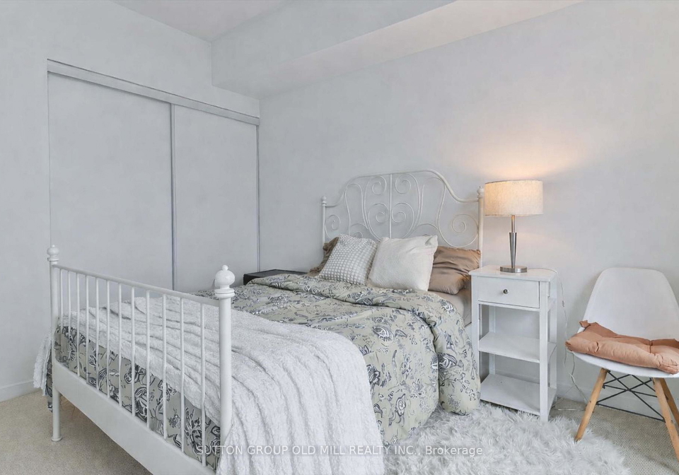 105-the-queensway-toronto-ontario-w12978628
