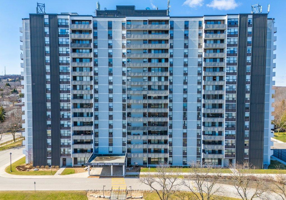 2055-upper-middle-road-burlington-ontario-w12978778