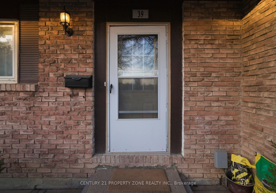45-hansen-road-n-brampton-ontario-w12978948