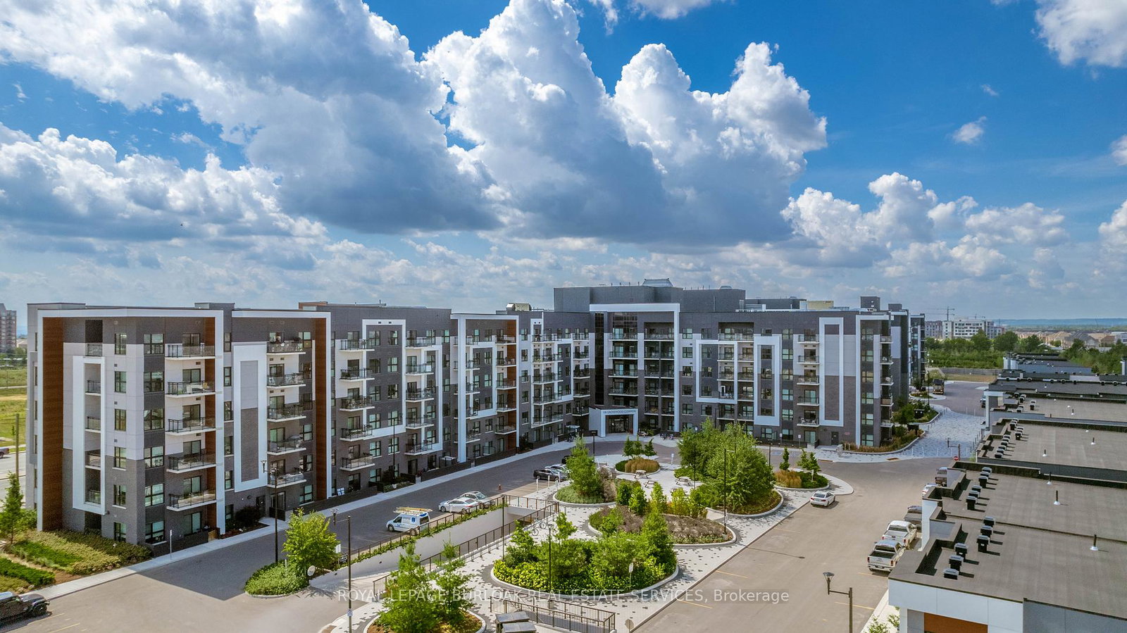 128-grovewood-common-oakville-ontario-w12979118