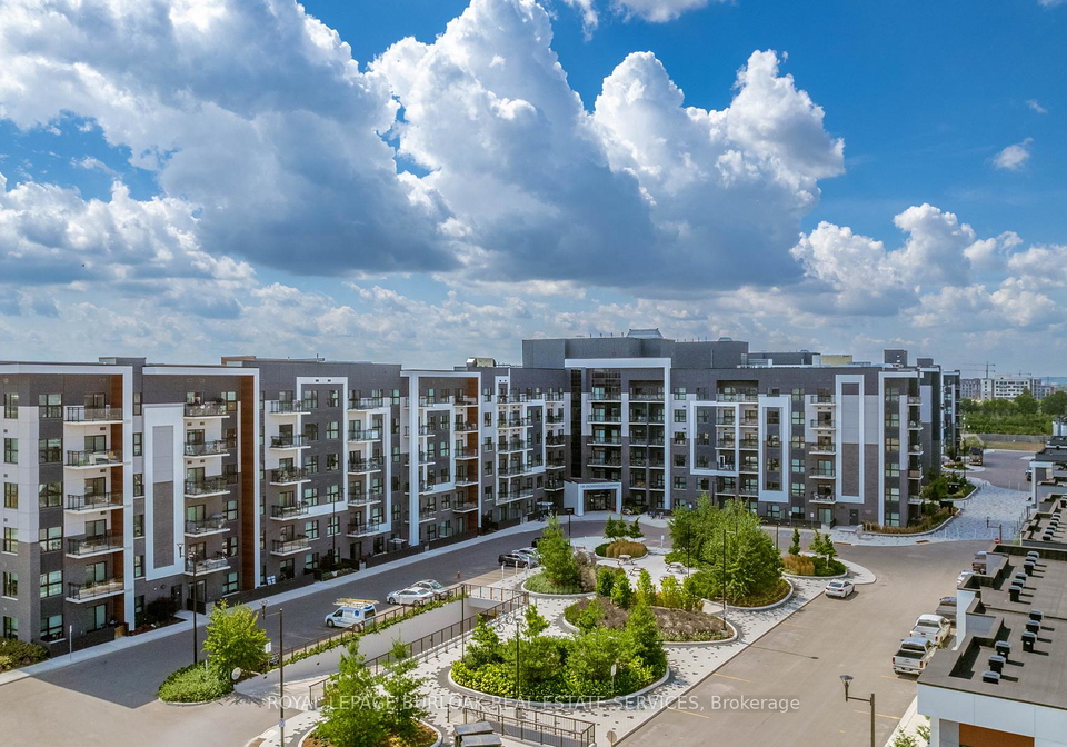 128-grovewood-common-oakville-ontario-w12979118