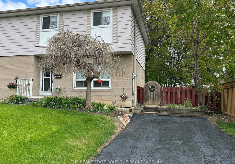 1345-colonsay-drive-burlington-ontario-w12979206