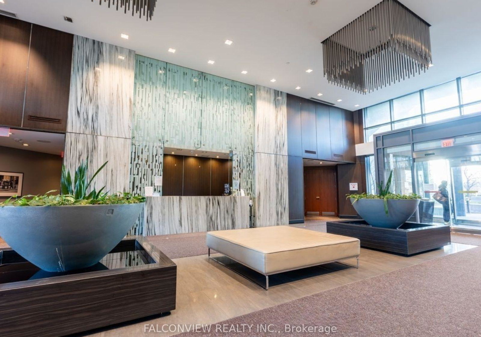 215-sherway-gardens-road-etobicoke-ontario-w12979556