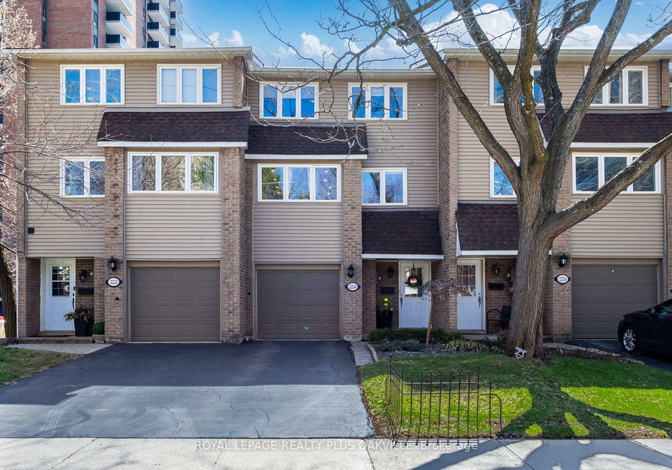 2224-marine-drive-oakville-ontario-w12979598