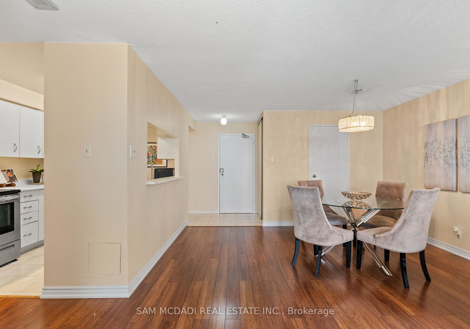 35-trailwood-drive-mississauga-ontario-w12979896