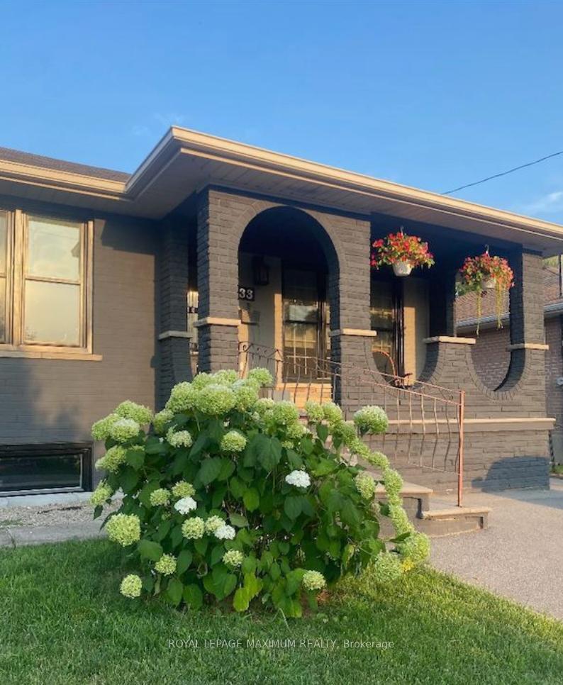 33-alhart-drive-etobicoke-ontario-w12979934