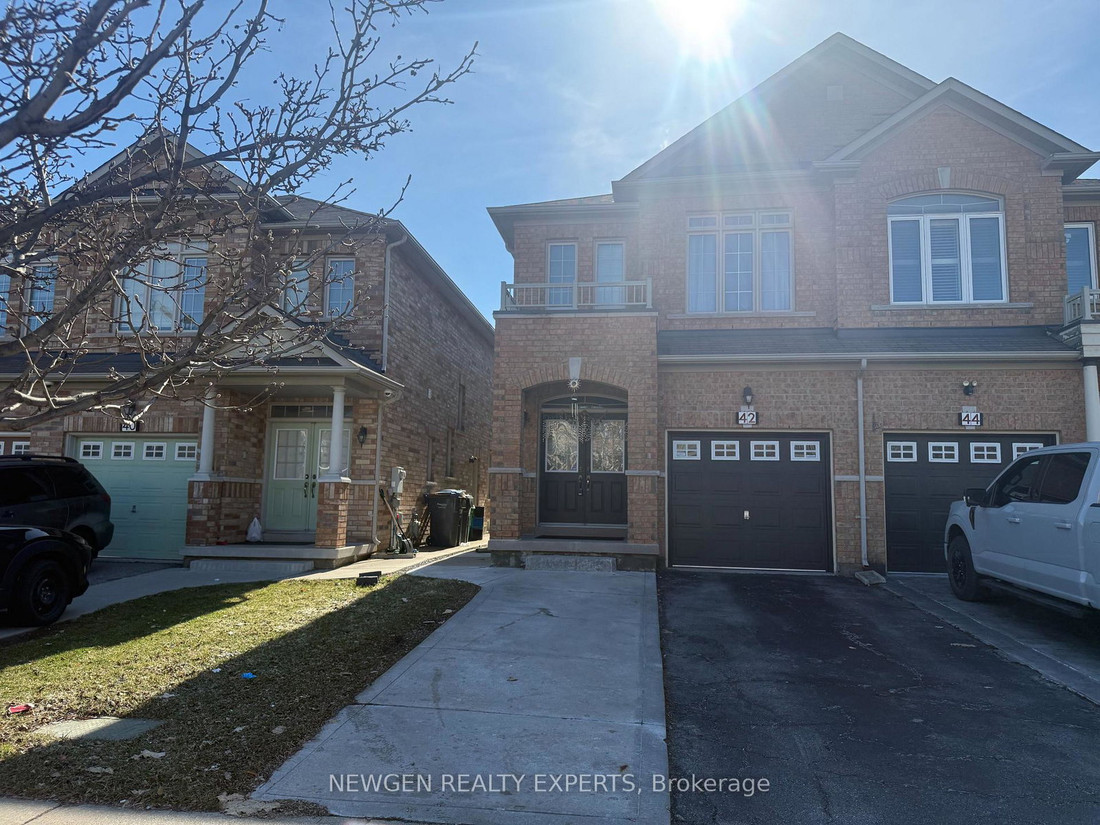 42-crystalview-crescent-brampton-ontario-w12979942