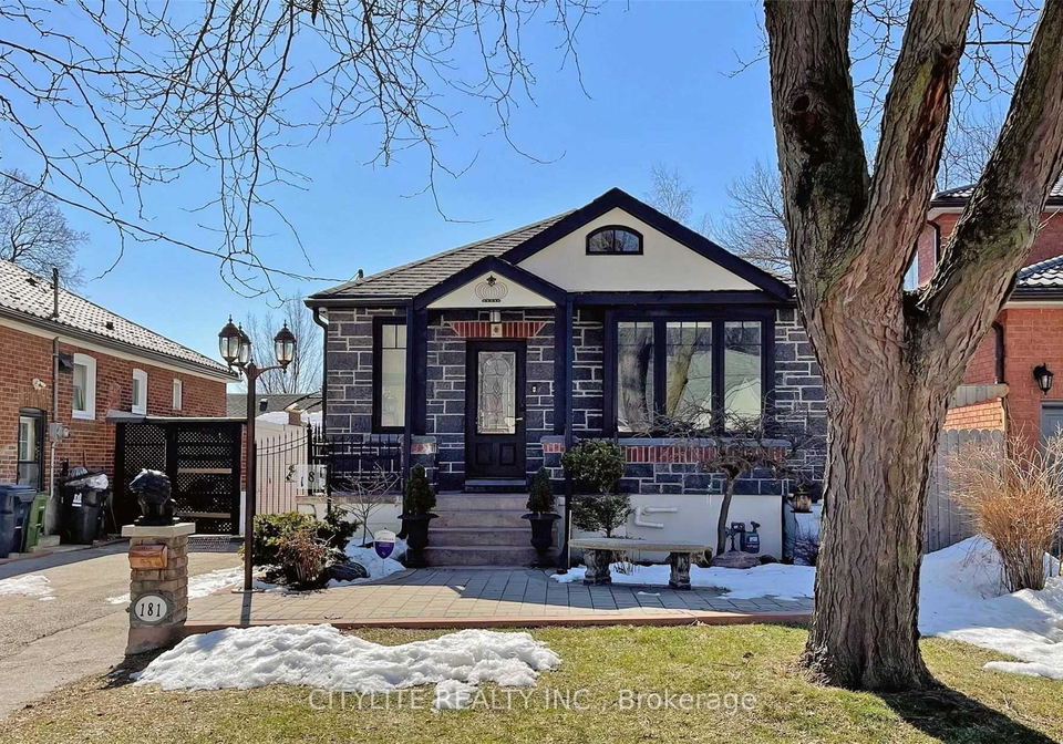 181-king-street-north-york-ontario-w12980106
