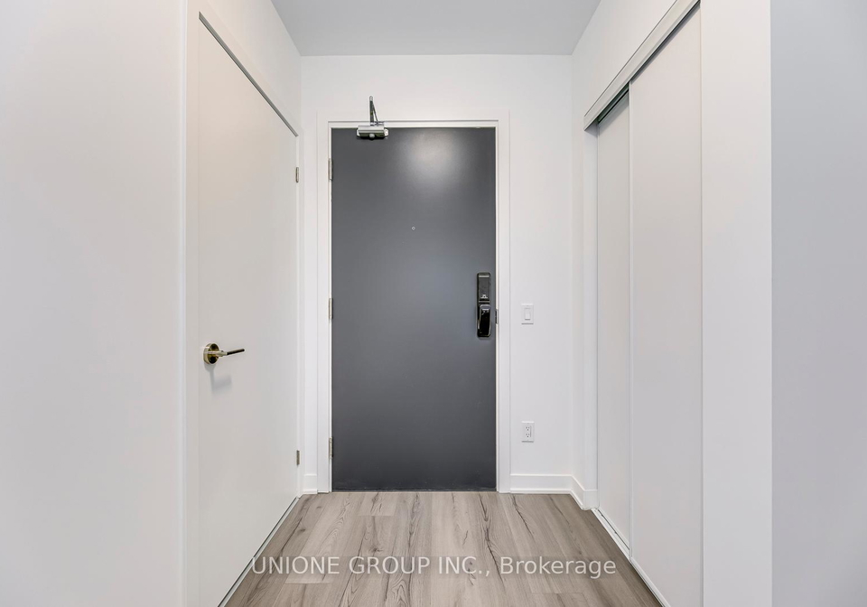 405-dundas-street-w-oakville-ontario-w12980164