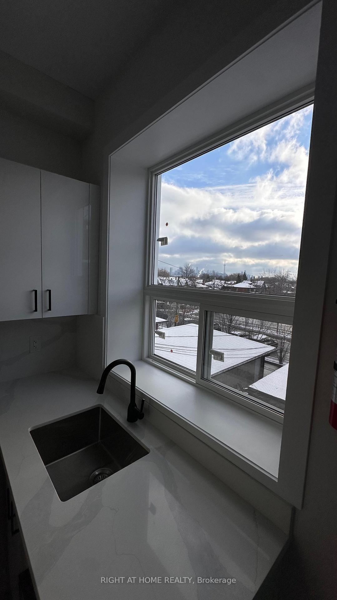 1357-davenport-road-toronto-ontario-w12980390