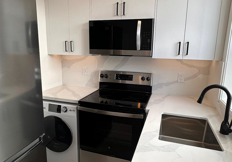 1357-davenport-road-toronto-ontario-w12980390