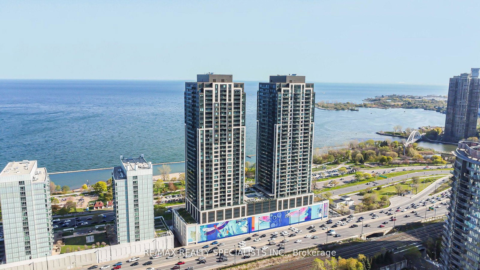 1926-lakeshore-boulevard-w-toronto-ontario-w12980406
