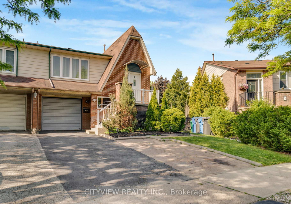 28-foxacre-row-brampton-ontario-w12980422