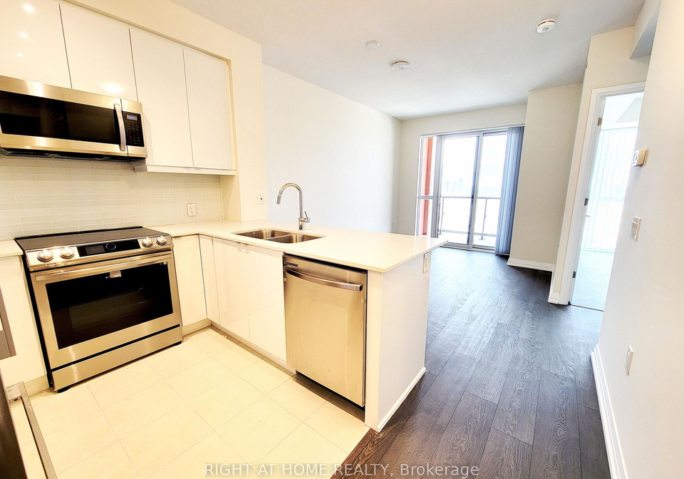 50-thomas-riley-road-etobicoke-ontario-w12980436