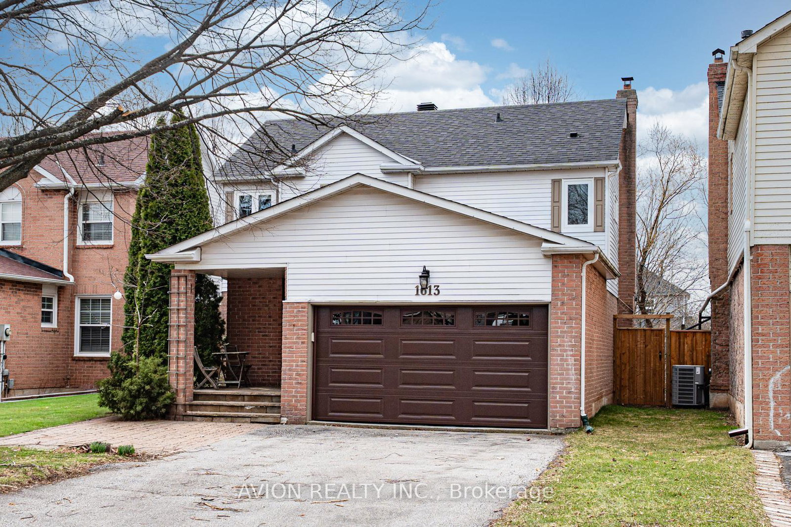 1613-greenbriar-drive-oakville-ontario-w12980564