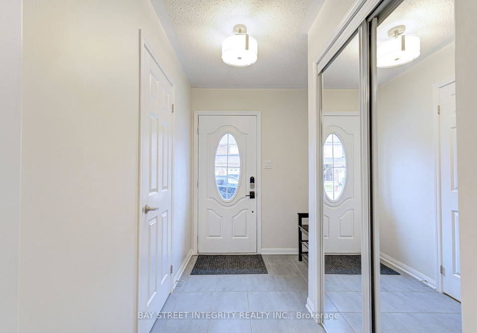 1033-stemman-place-milton-ontario-w12980632