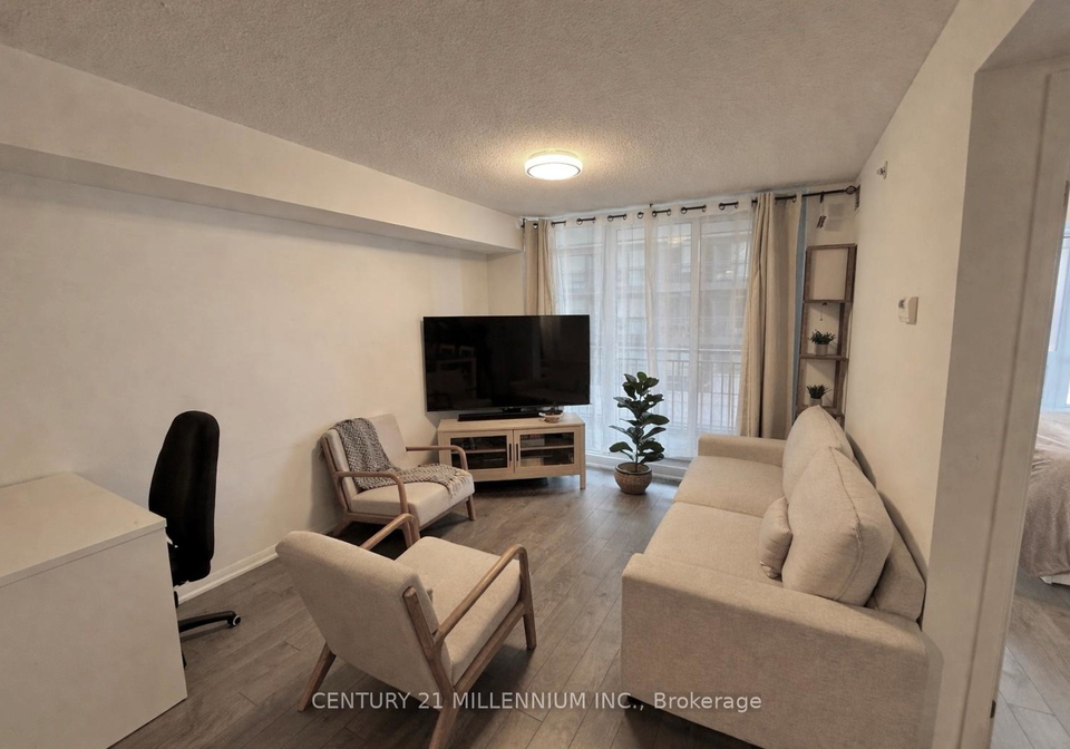 3091-dufferin-street-north-york-ontario-w12980654