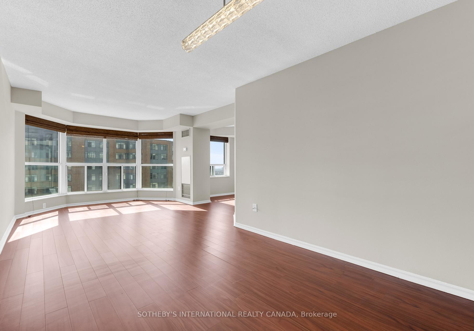 325-webb-drive-mississauga-ontario-w12980756