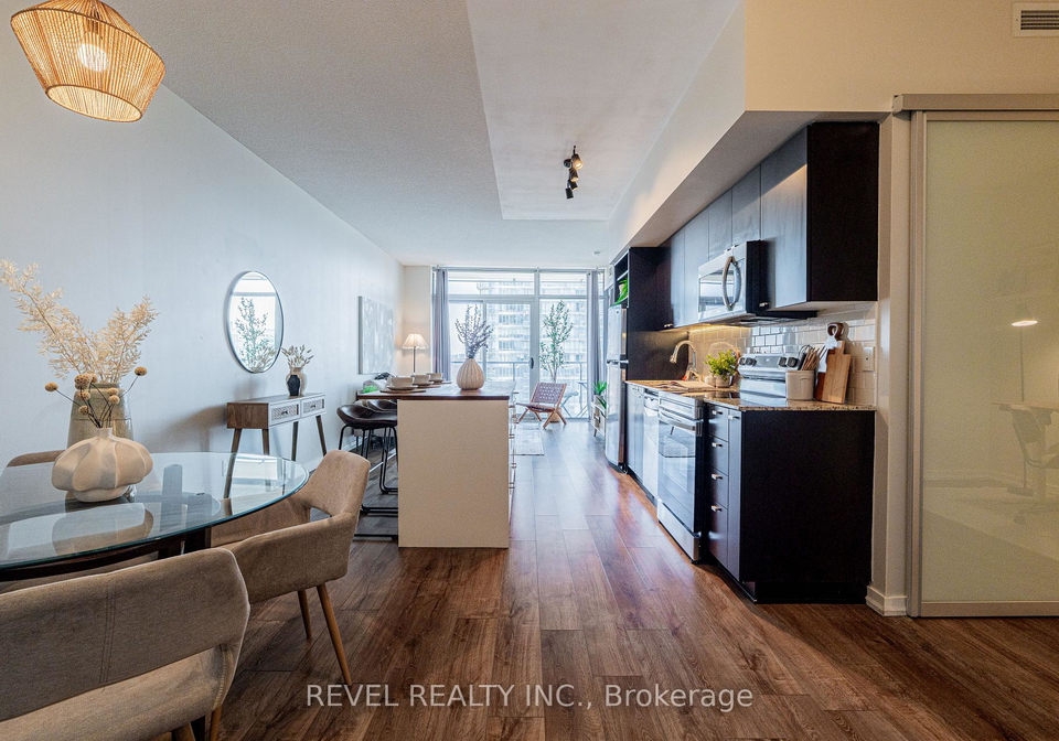 103-the-queensway-avenue-toronto-ontario-w12981012