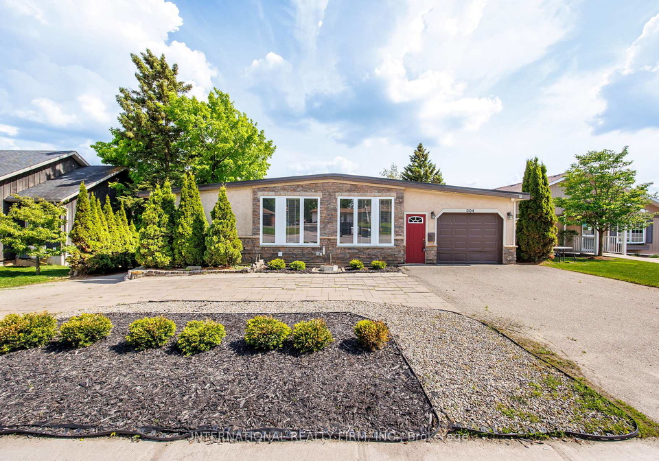 304-broadway-orangeville-ontario-w12981102