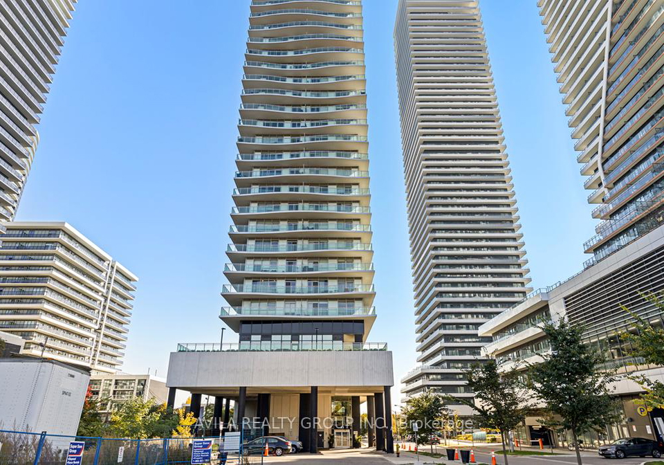 33-shore-breeze-drive-s-etobicoke-ontario-w12981204