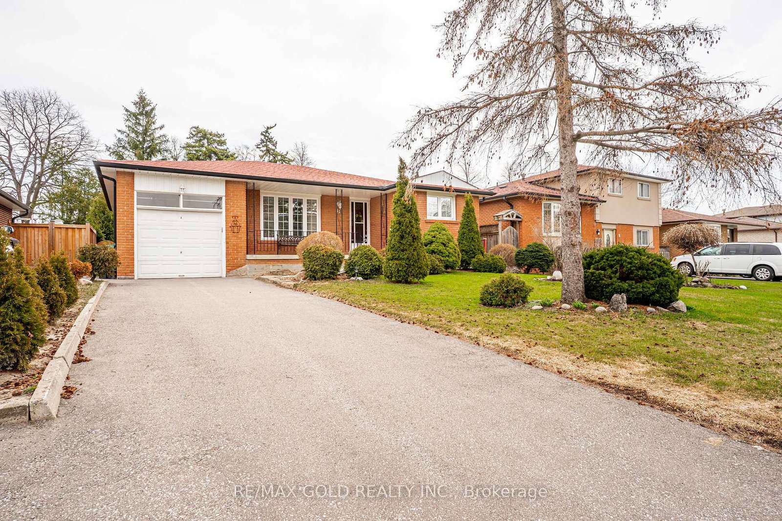 11-edgebrook-crescent-brampton-ontario-w12981370