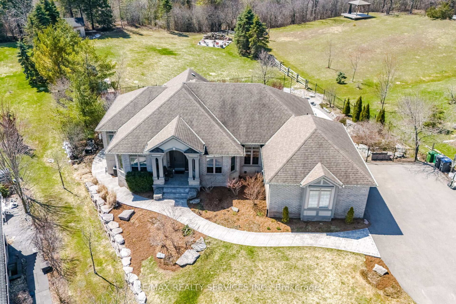 34-isabella-street-caledon-ontario-w12981384