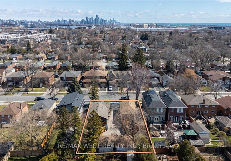 200-204-delta-street-etobicoke-ontario-w12981402