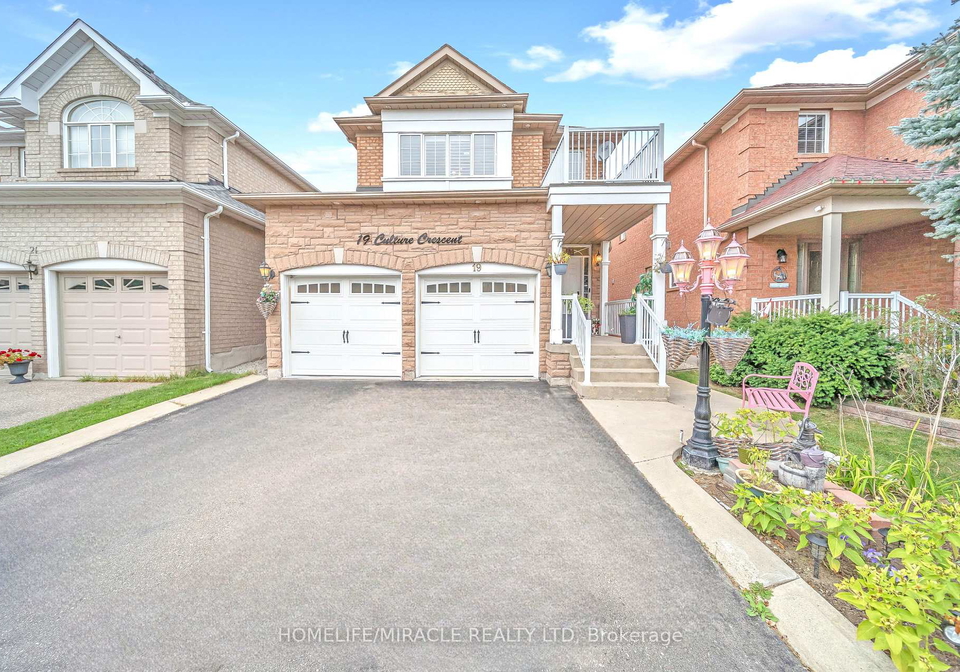 19-culture-crescent-brampton-ontario-w12981404