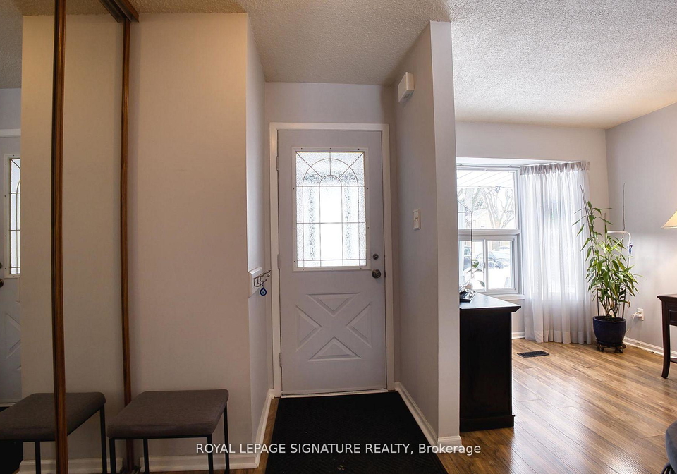 6448-colebrook-crescent-mississauga-ontario-w12981494