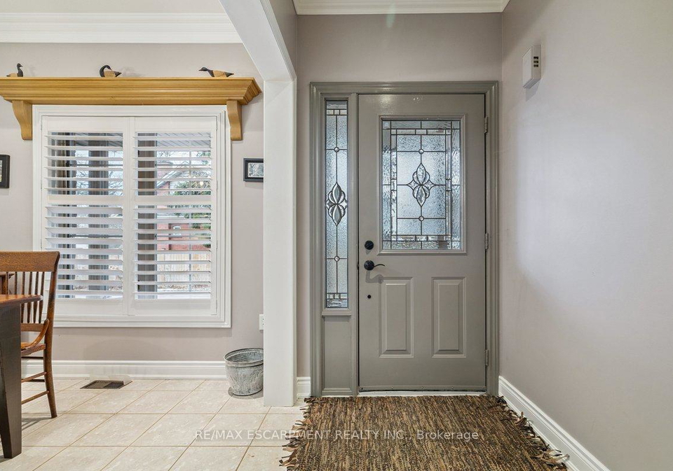 1019-north-shore-boulevard-e-burlington-ontario-w12981628
