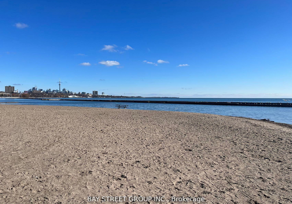 1928-lake-shore-boulevard-w-toronto-ontario-w12981640