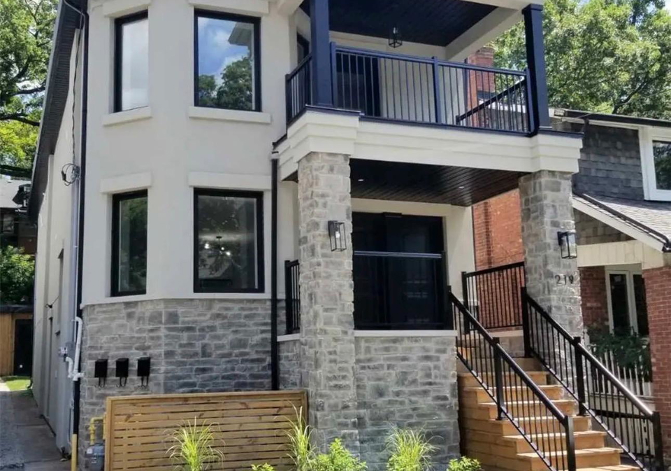 219-glendonwynne-road-toronto-ontario-w12981764