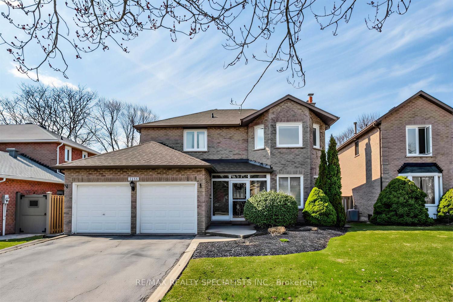 2156-sixth-line-oakville-ontario-w12982374