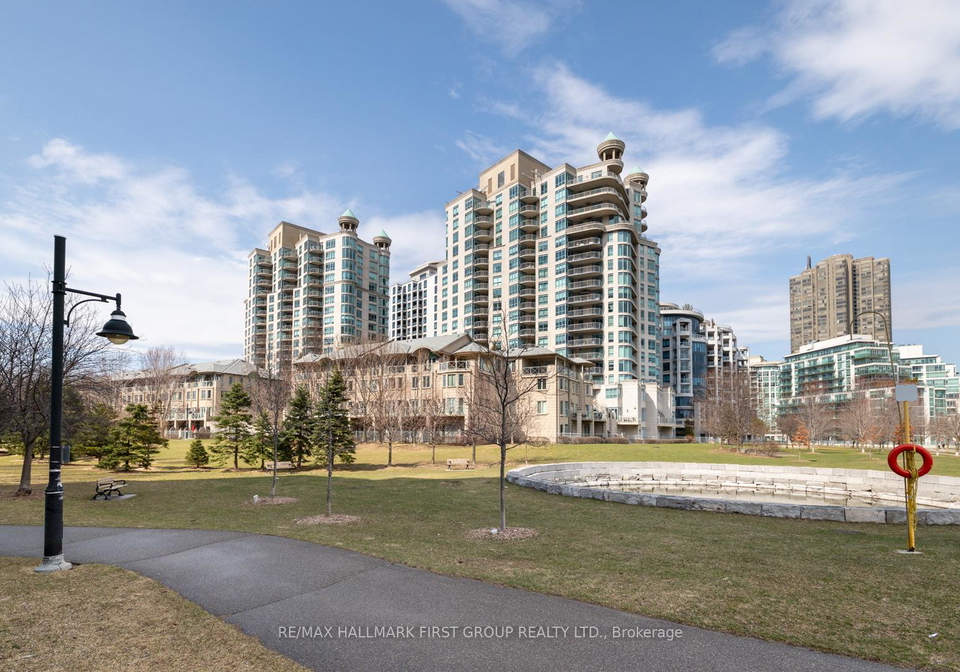2111-lake-shore-boulevard-w-etobicoke-ontario-w12982672