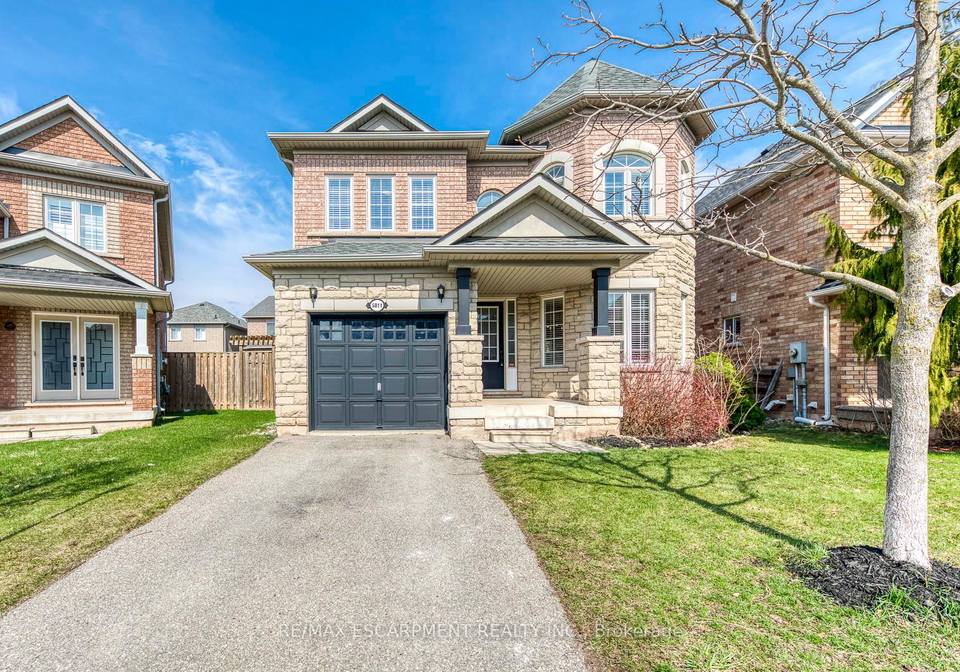 5811-page-crescent-burlington-ontario-w12982682