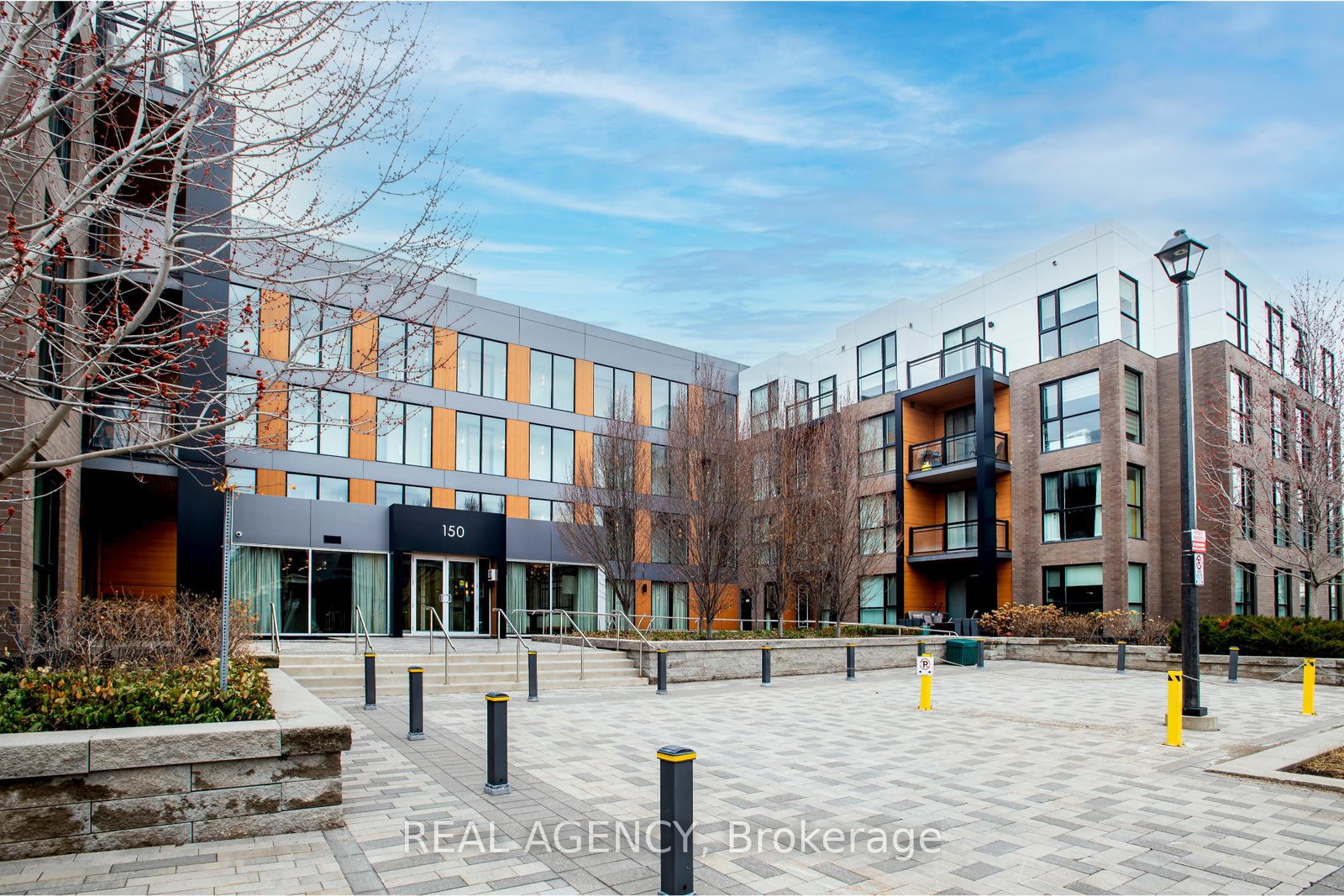 150-sabina-drive-oakville-ontario-w12982702