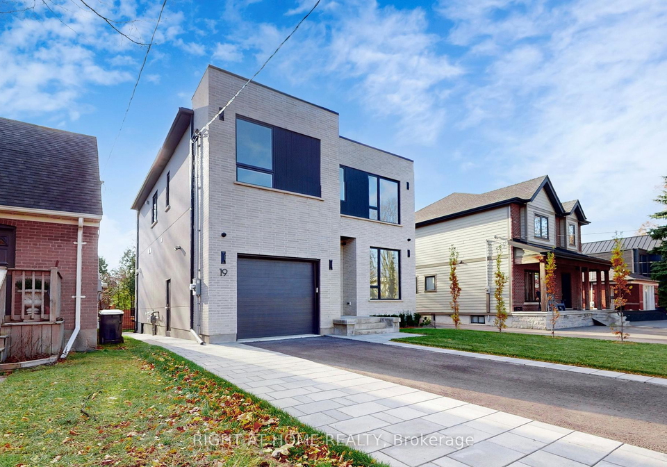 19-putney-road-etobicoke-ontario-w12982740