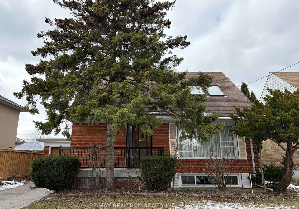 20-mooreshead-drive-etobicoke-ontario-w12982754