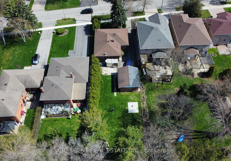 18-laver-road-etobicoke-ontario-w12982774