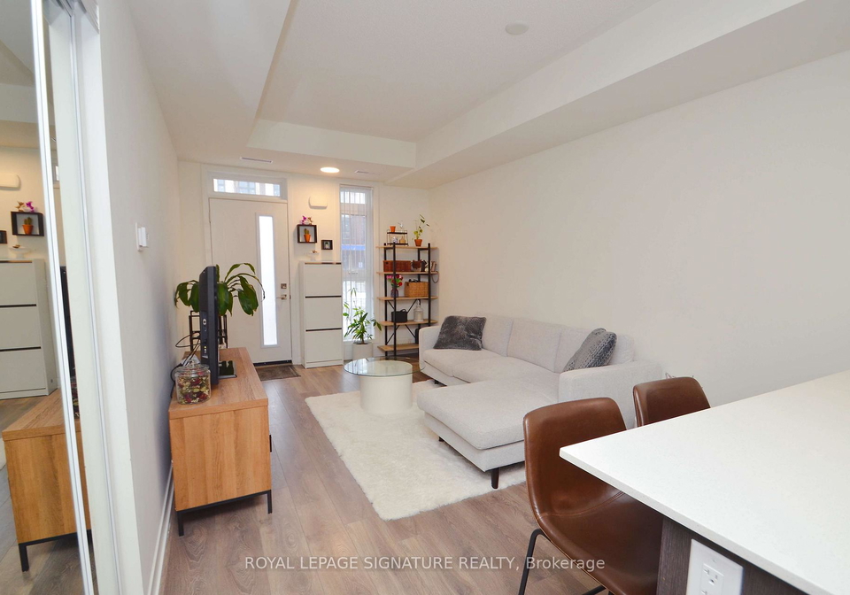 100-canon-jackson-drive-north-york-ontario-w12982798