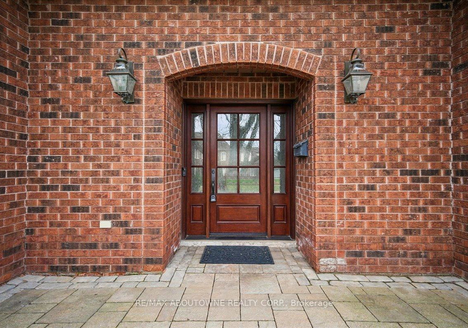 1494-the-links-drive-oakville-ontario-w12982924