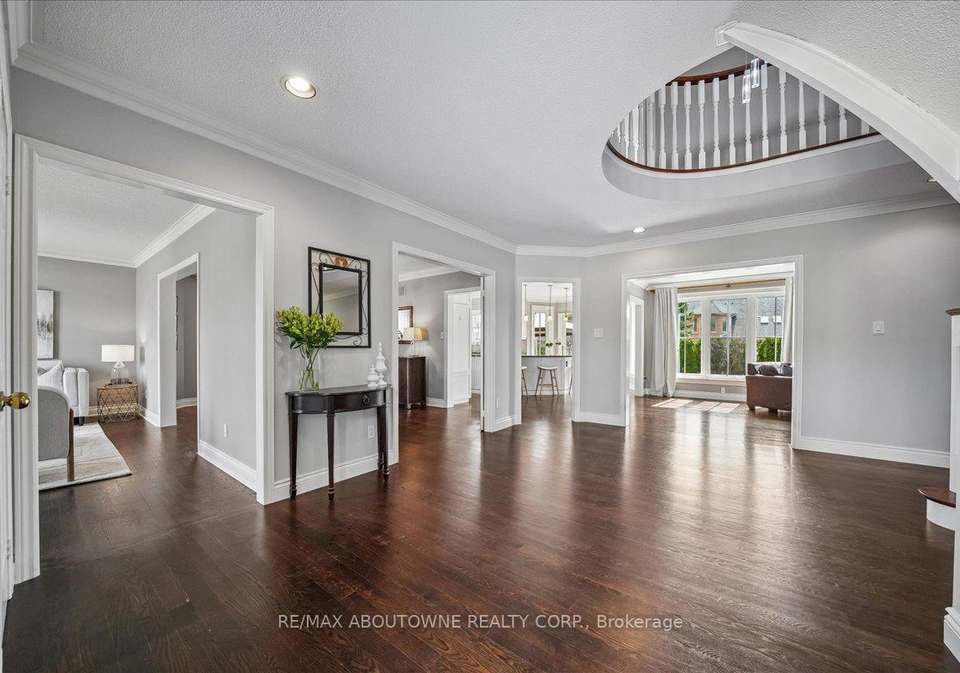 1494-the-links-drive-oakville-ontario-w12982924